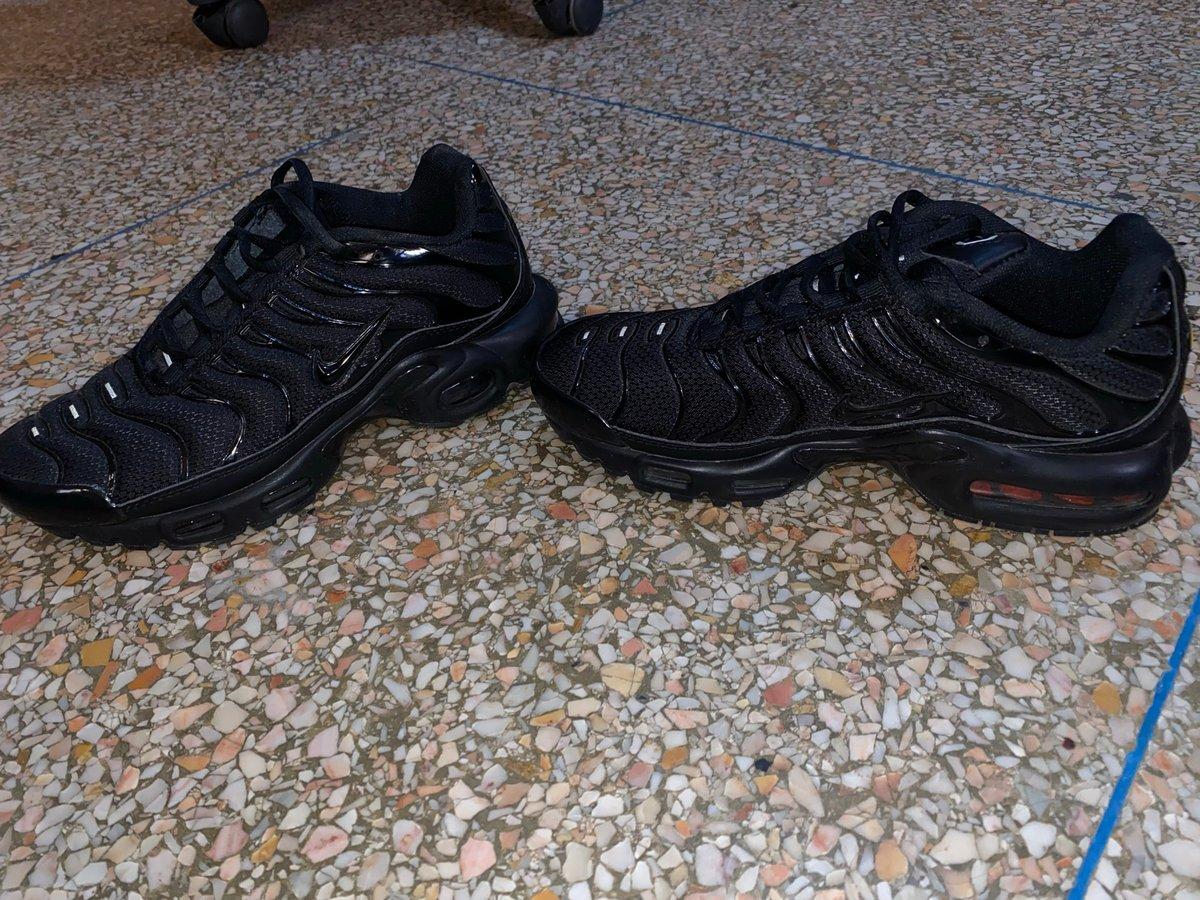 Tn nike numéro 39/40 très bon qualité